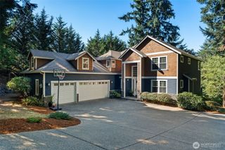 422 34th Avenue NW, Gig Harbor, WA 98335