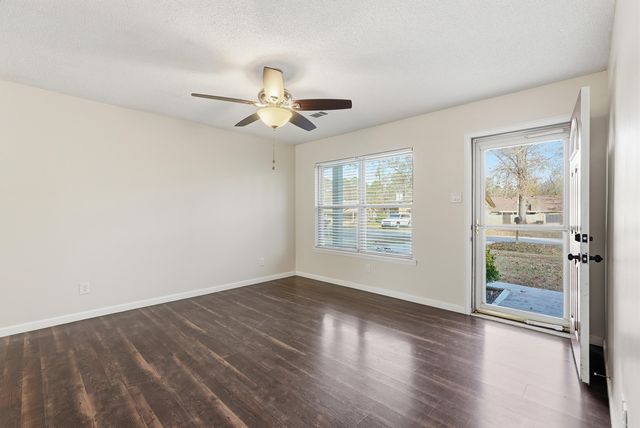 406 Ridgelea Ave, Sherwood, AR 72120