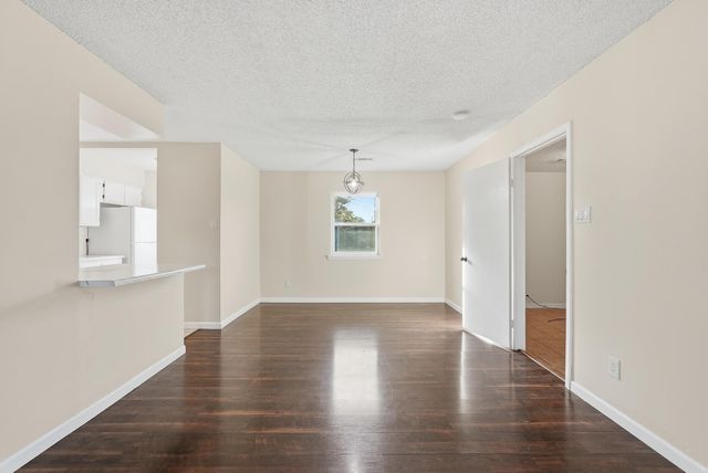 406 Ridgelea Ave, Sherwood, AR 72120