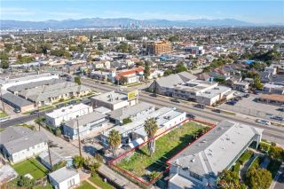 5869 West, Los Angeles, CA 90043