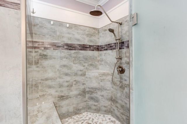 6560 Pond View Court, Clermont, GA 30527