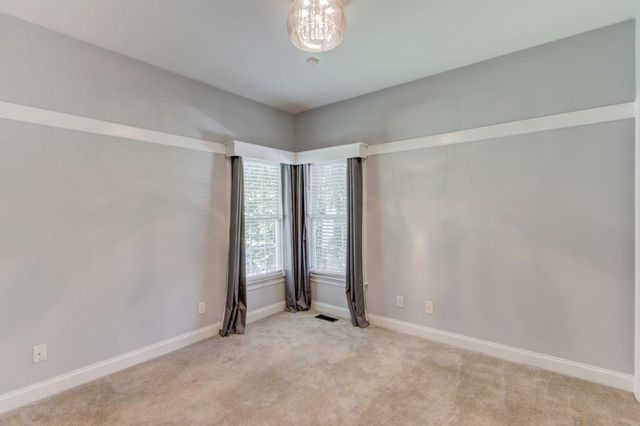 6560 Pond View Court, Clermont, GA 30527