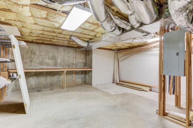 6560 Pond View Court, Clermont, GA 30527