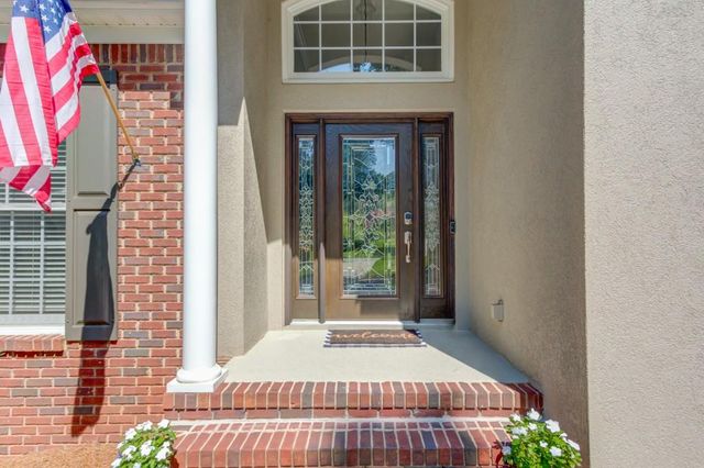 6560 Pond View Court, Clermont, GA 30527
