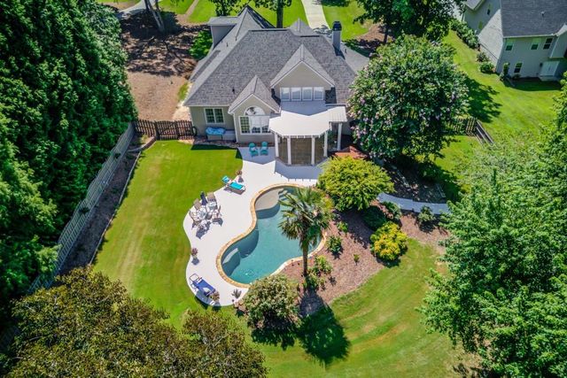 6560 Pond View Court, Clermont, GA 30527