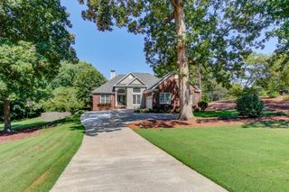 6560 Pond View Court, Clermont, GA 30527