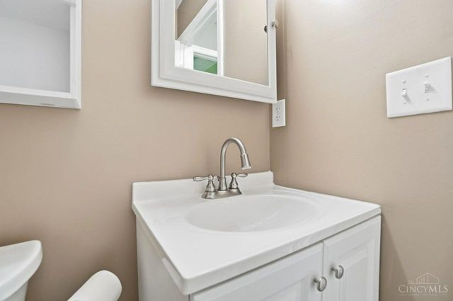 247 Deer Creek Drive, Pierce Twp, OH 45102