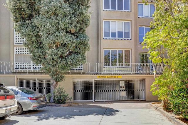 4018 Nobel Drive 301, San Diego, CA 92122