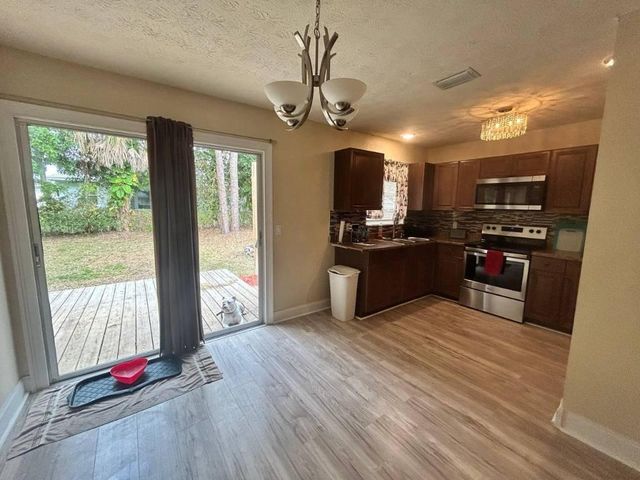 5106 Palm Drive, Fort Pierce, FL 34982