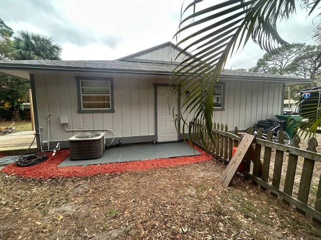 5106 Palm Drive, Fort Pierce, FL 34982