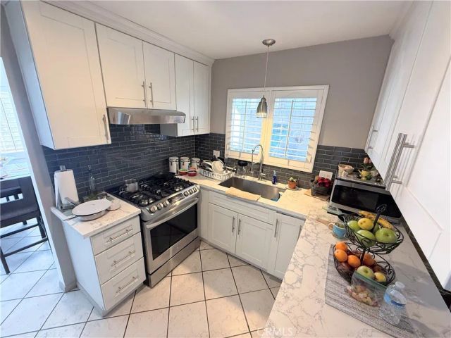 900 E Sagebank, Carson, CA 90746