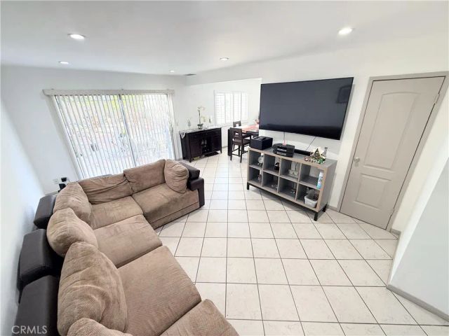 900 E Sagebank, Carson, CA 90746