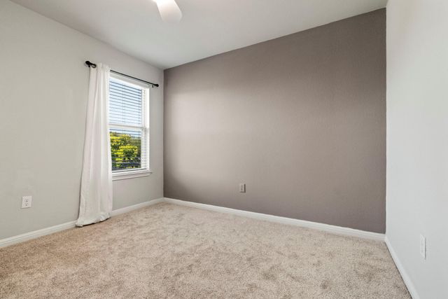 5436 Juniper Junction LN 83, Austin, TX 78744