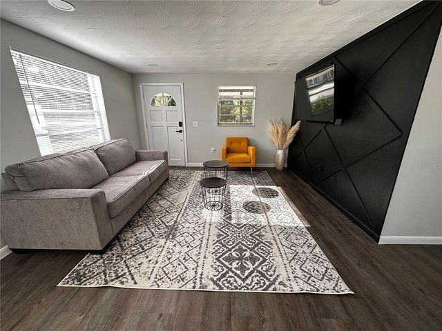 38750 & 38752 2ND AVENUE, Zephyrhills, FL 33542