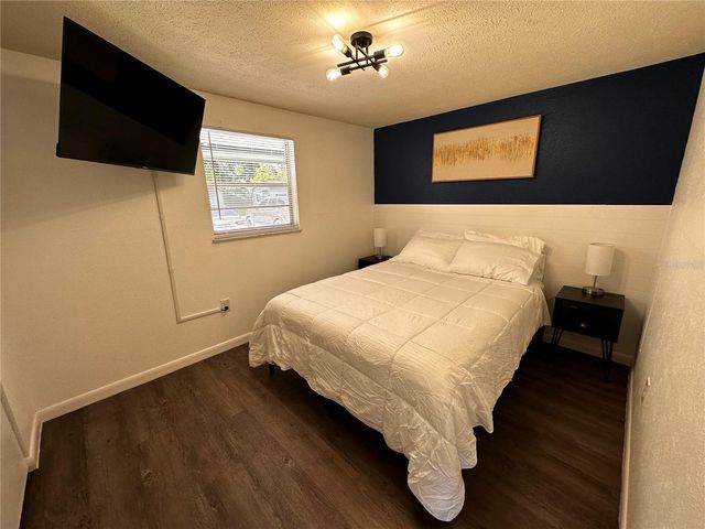 38750 & 38752 2ND AVENUE, Zephyrhills, FL 33542