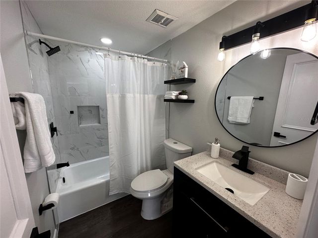 38750 & 38752 2ND AVENUE, Zephyrhills, FL 33542