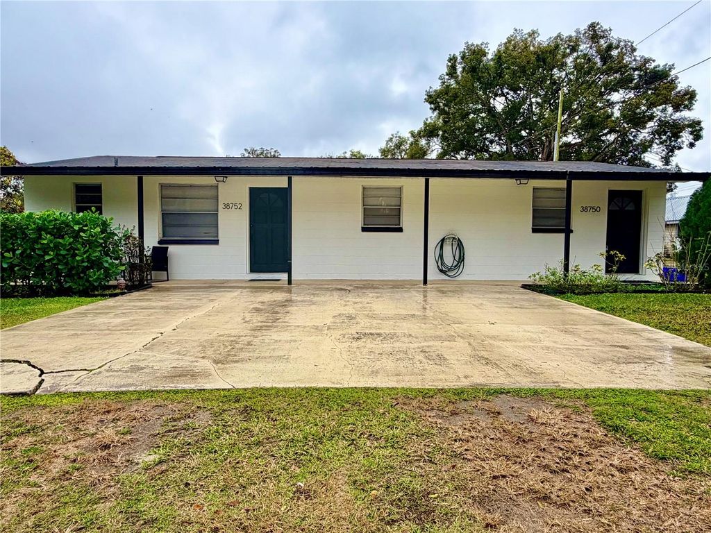 38750 & 38752 2ND AVENUE, Zephyrhills, FL 33542