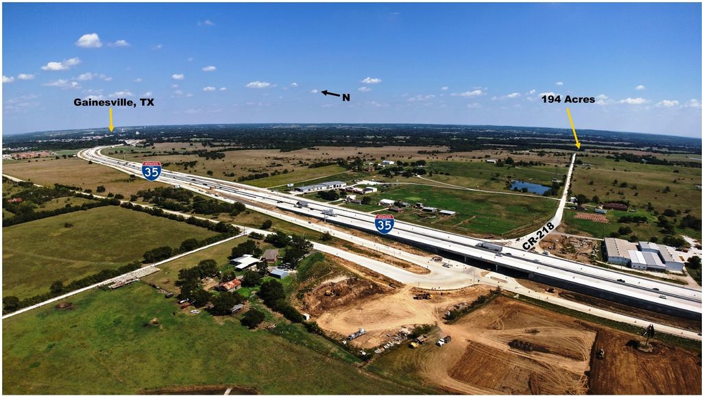 1131 Old Denton Road, Gainesville, TX 76240