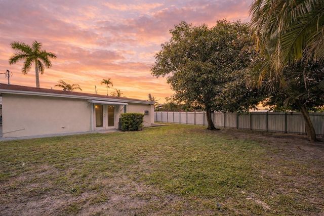 3970 NW 195th Street, Miami Gardens, FL 33055