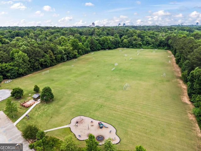 105 Crestwicke Trace, Atlanta, GA 30319