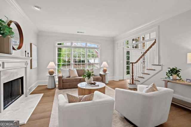 105 Crestwicke Trace, Atlanta, GA 30319