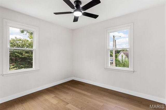 1355 Fairmount Court, St Louis, MO 63139