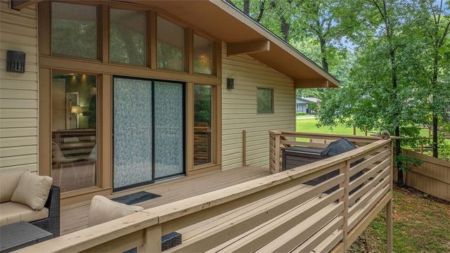 11 Worcester Drive, Bella Vista, AR 72714