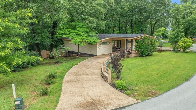 11 Worcester Drive, Bella Vista, AR 72714