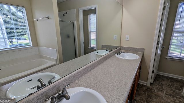4292 Linecrest Lane, Ellenwood, GA 30294