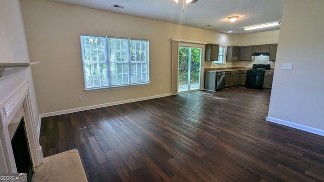 4292 Linecrest Lane, Ellenwood, GA 30294