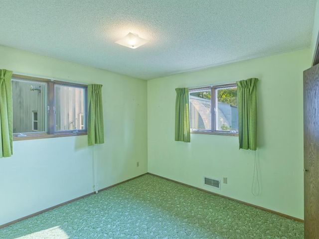 15092 Highway 15 S, Hutchinson, MN 55350