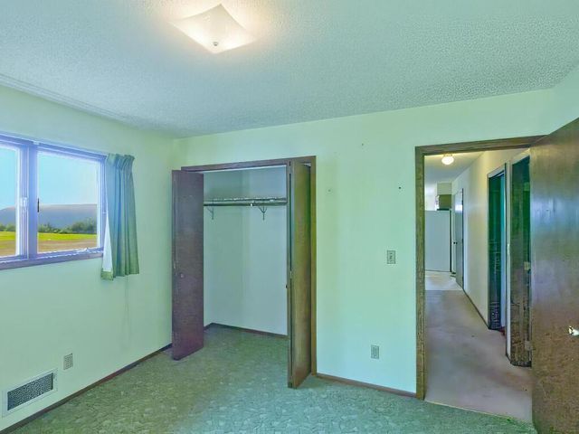 15092 Highway 15 S, Hutchinson, MN 55350