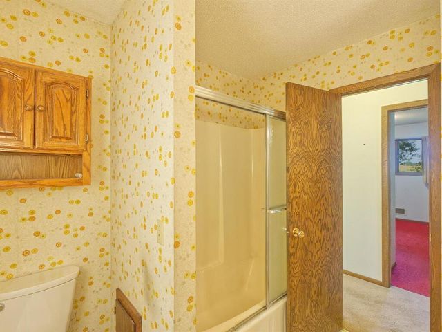 15092 Highway 15 S, Hutchinson, MN 55350