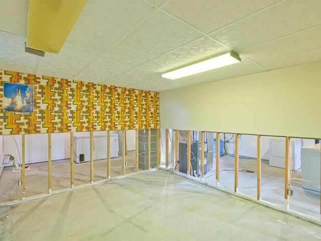 15092 Highway 15 S, Hutchinson, MN 55350