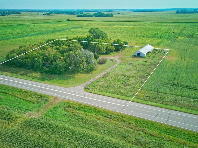15092 Highway 15 S, Hutchinson, MN 55350