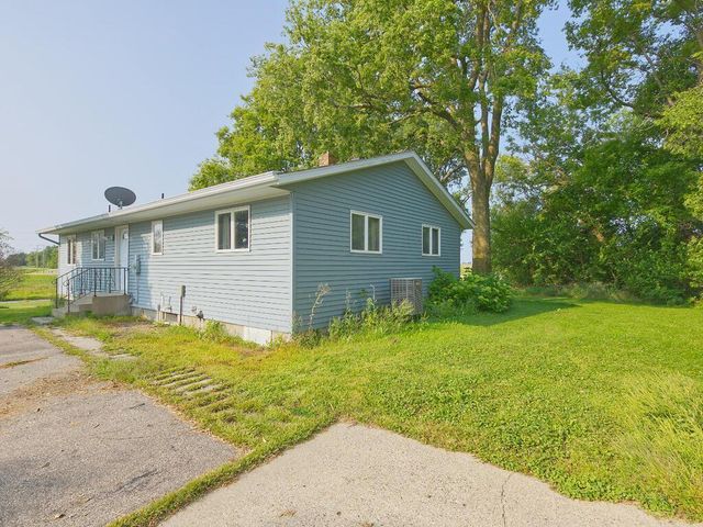 15092 Highway 15 S, Hutchinson, MN 55350