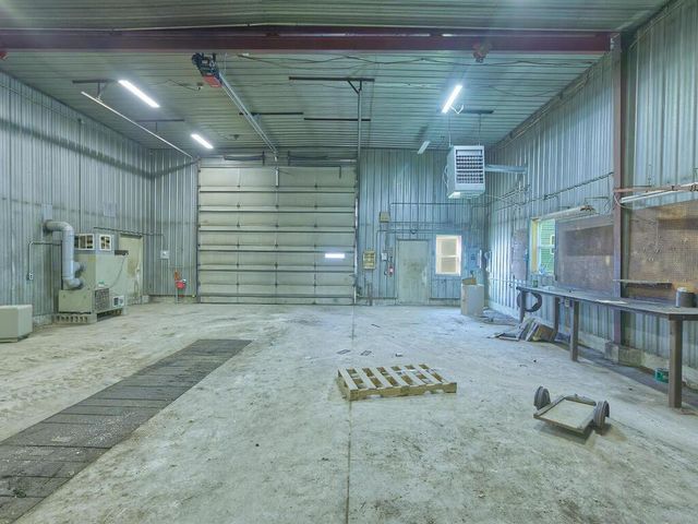 15092 Highway 15 S, Hutchinson, MN 55350