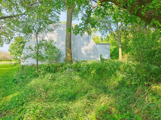 15092 Highway 15 S, Hutchinson, MN 55350