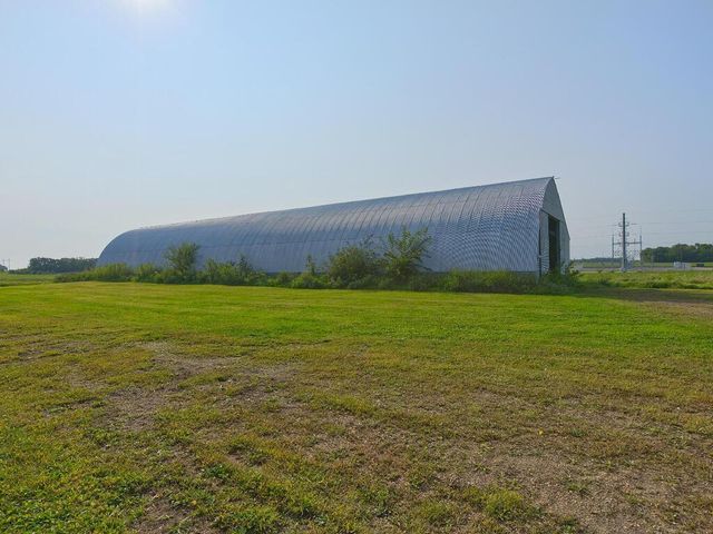 15092 Highway 15 S, Hutchinson, MN 55350