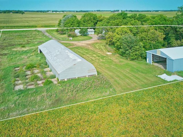 15092 Highway 15 S, Hutchinson, MN 55350