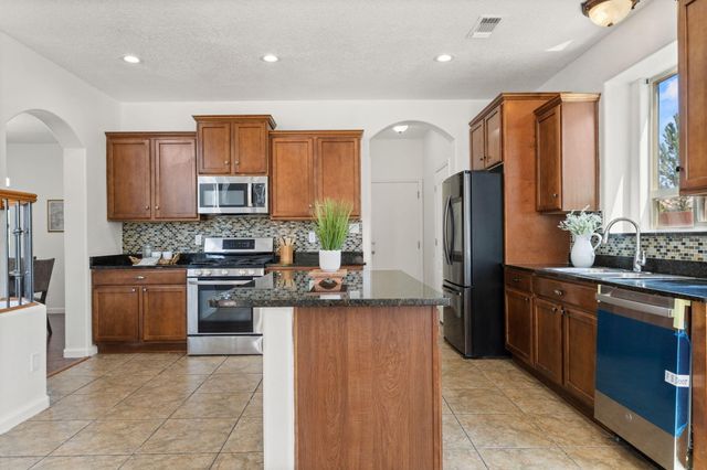 2830 Cedro Lane SE, Rio Rancho, NM 87124