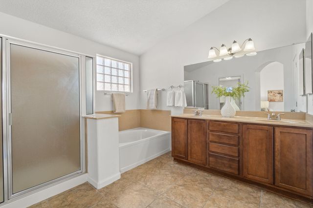 2830 Cedro Lane SE, Rio Rancho, NM 87124