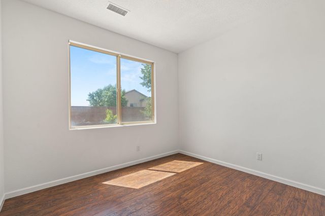 2830 Cedro Lane SE, Rio Rancho, NM 87124