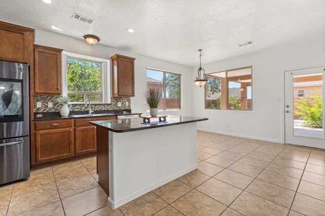 2830 Cedro Lane SE, Rio Rancho, NM 87124