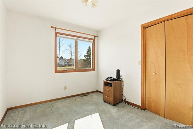 7045 Hospital Road, Freeland, MI 48623