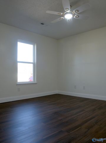 113 Briarbush Court, Toney, AL 35773