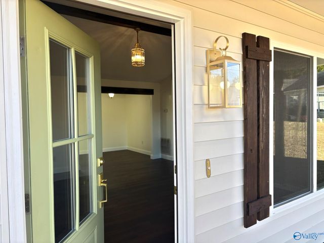 113 Briarbush Court, Toney, AL 35773