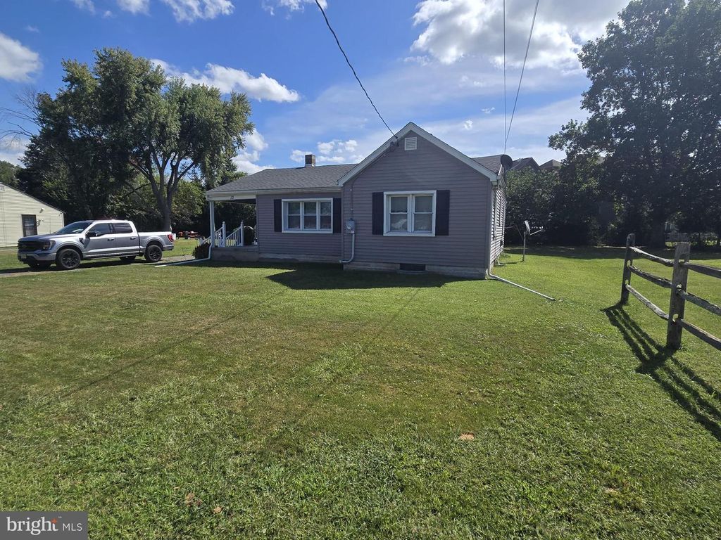 13 ALLOWAY RD, Woodstown, NJ 08098