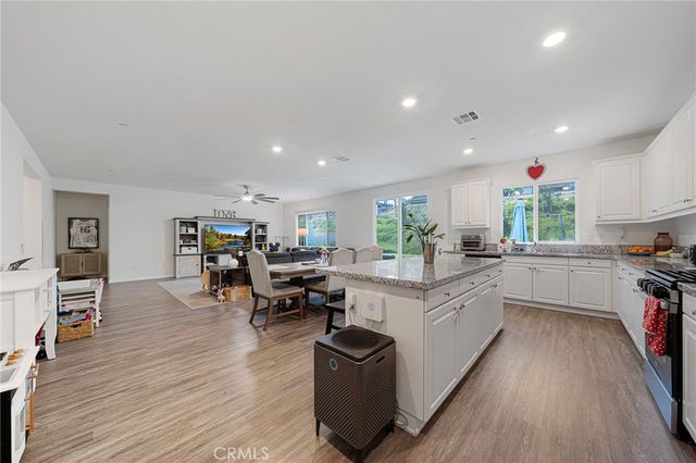 7874 Brass Kettle Circle, Riverside, CA 92507