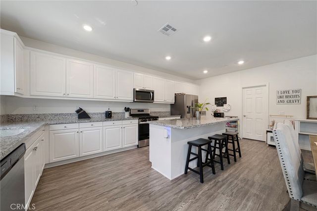 7874 Brass Kettle Circle, Riverside, CA 92507